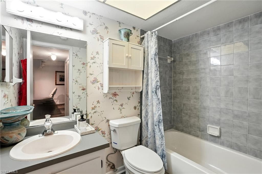 2231 5th ST 207-24