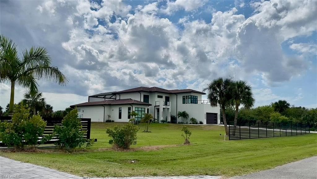 720 Shady Hollow BLVD W-4