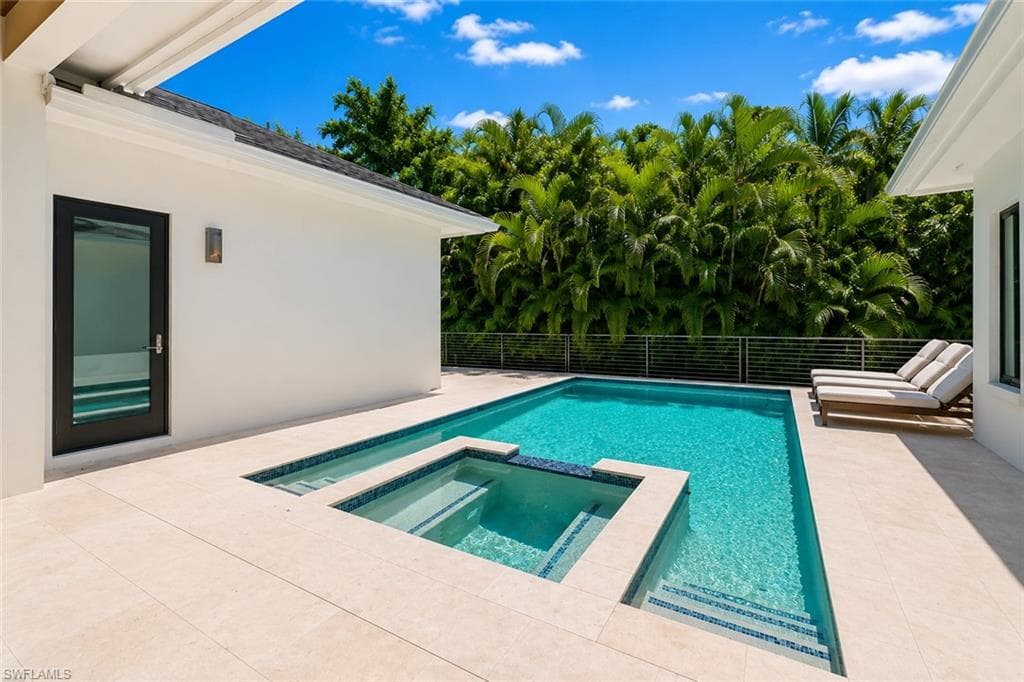 1364 Cypress Woods DR-4