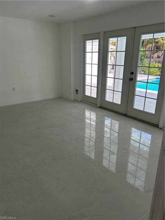 1331 Almeria AVE-6