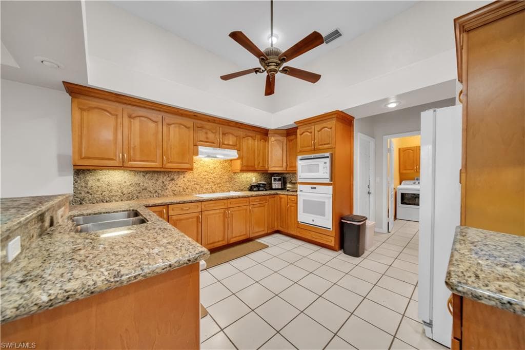 16971 Timberlakes DR-4