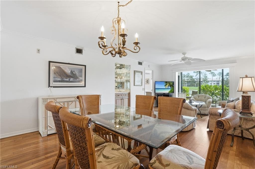 7300 Coventry CT 606-5