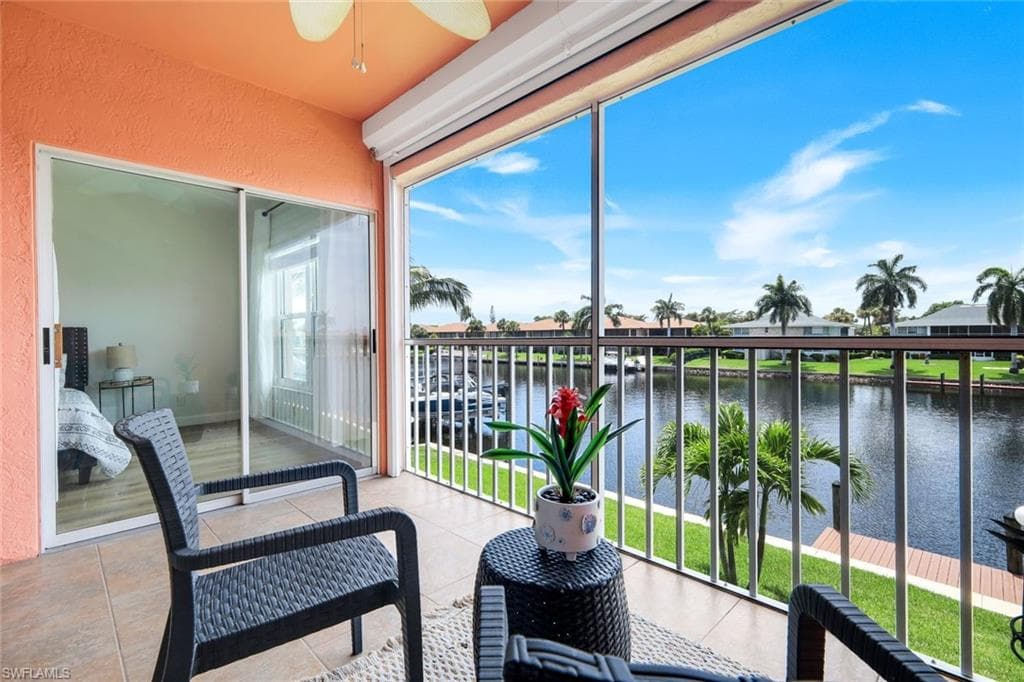 4550 SE 5th PL 202-1
