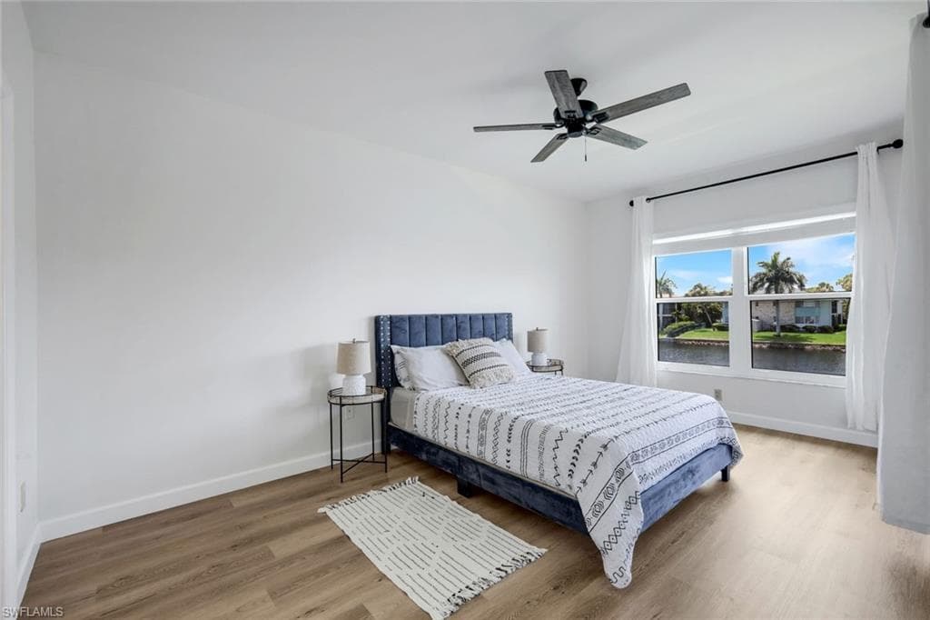 4550 SE 5th PL 202-8