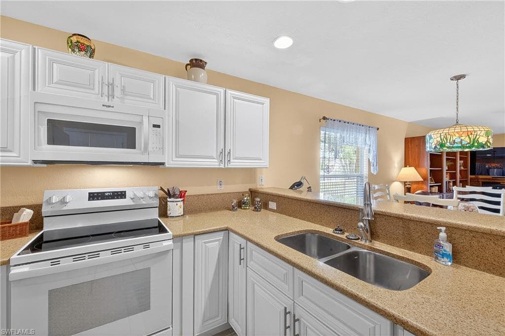 12835 Oakpointe CIR-5