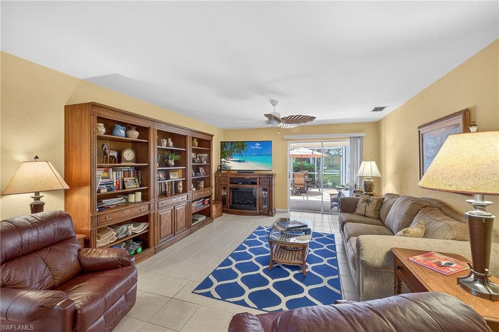 12835 Oakpointe CIR-7