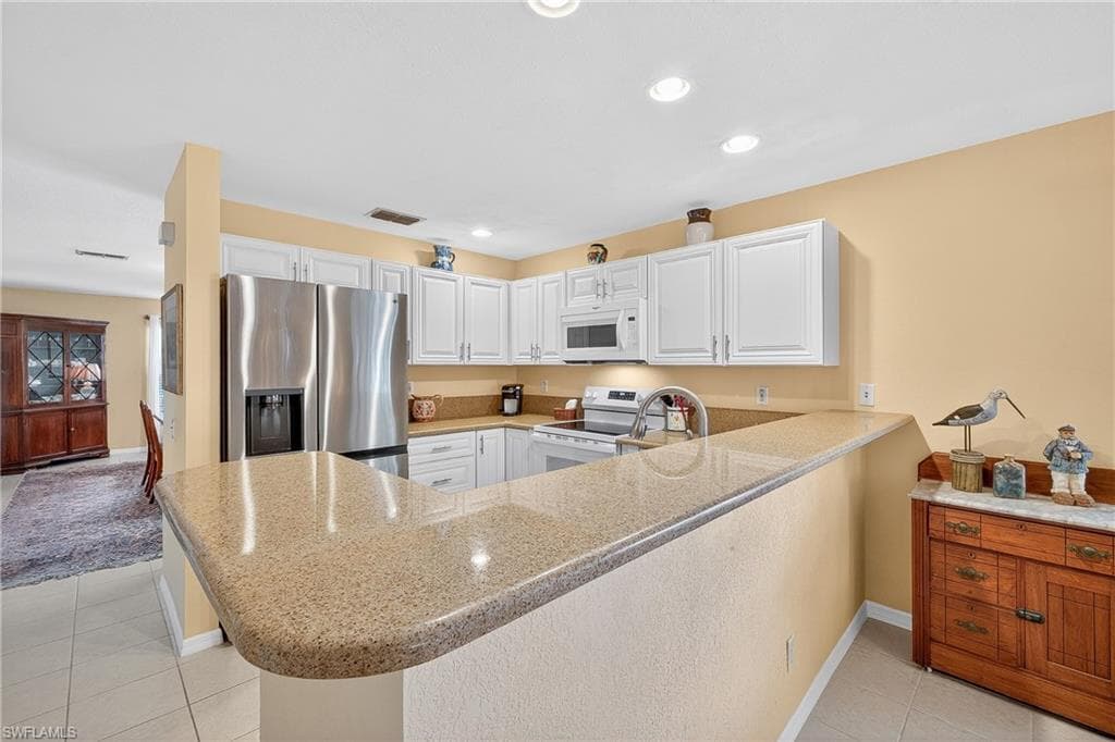 12835 Oakpointe CIR-2