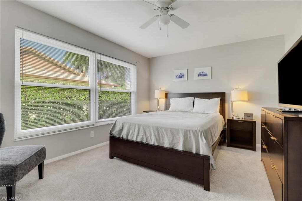 4556 Lakewood BLVD-11