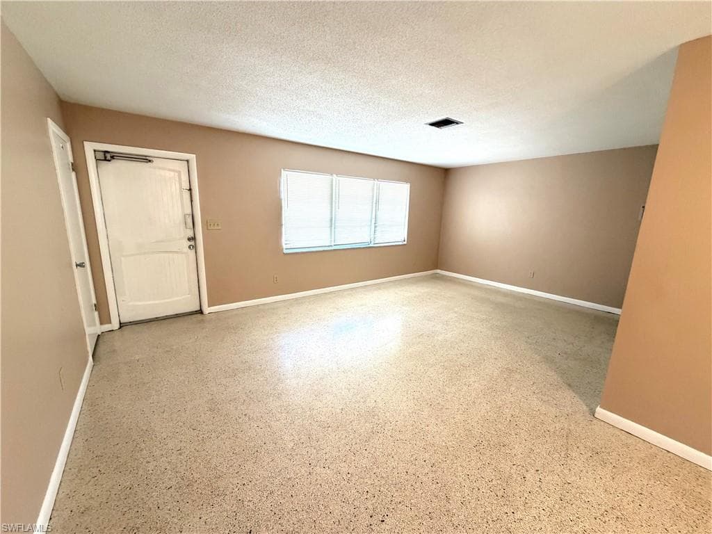 1407 Juddale ST E-2