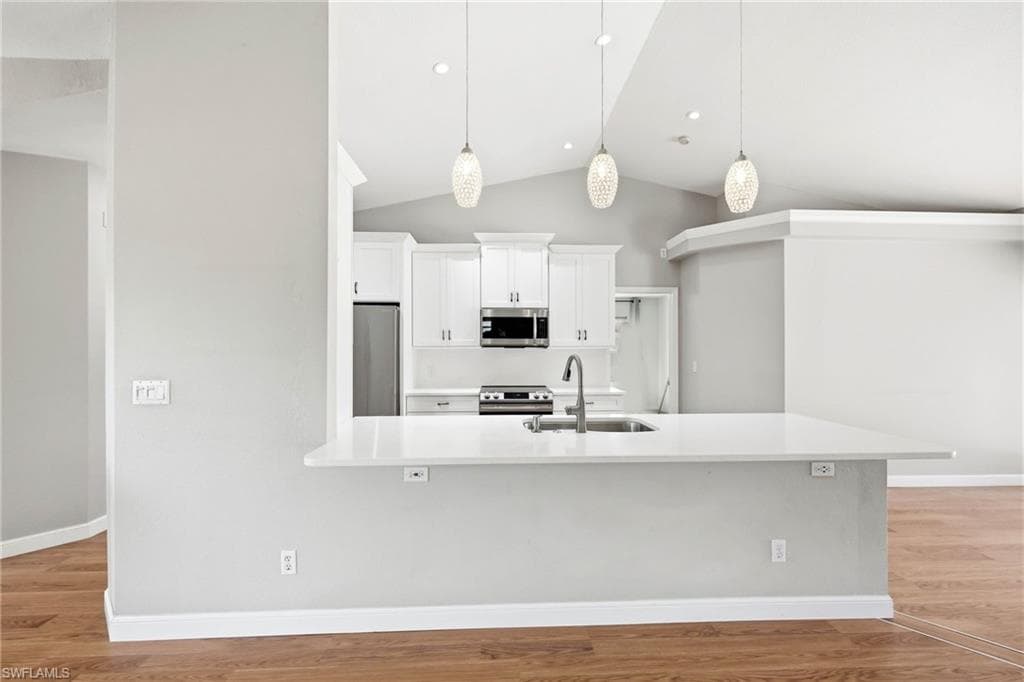 10069 Boca CIR-5