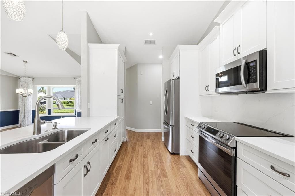 10069 Boca CIR-4