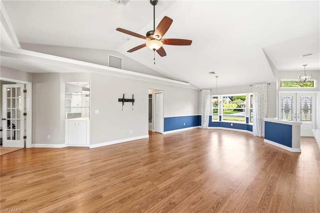 10069 Boca CIR-8