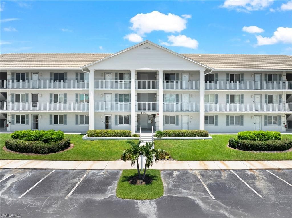 10684 Gulf Shore DR 205-33