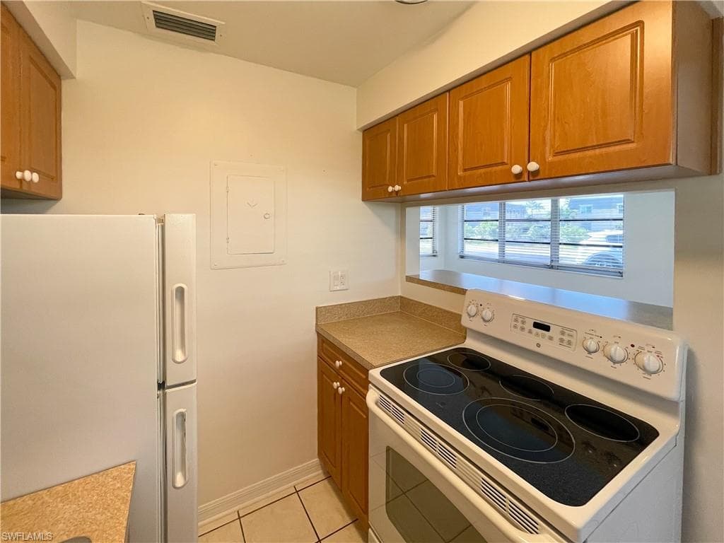 4009 SE 19th AVE 3-5
