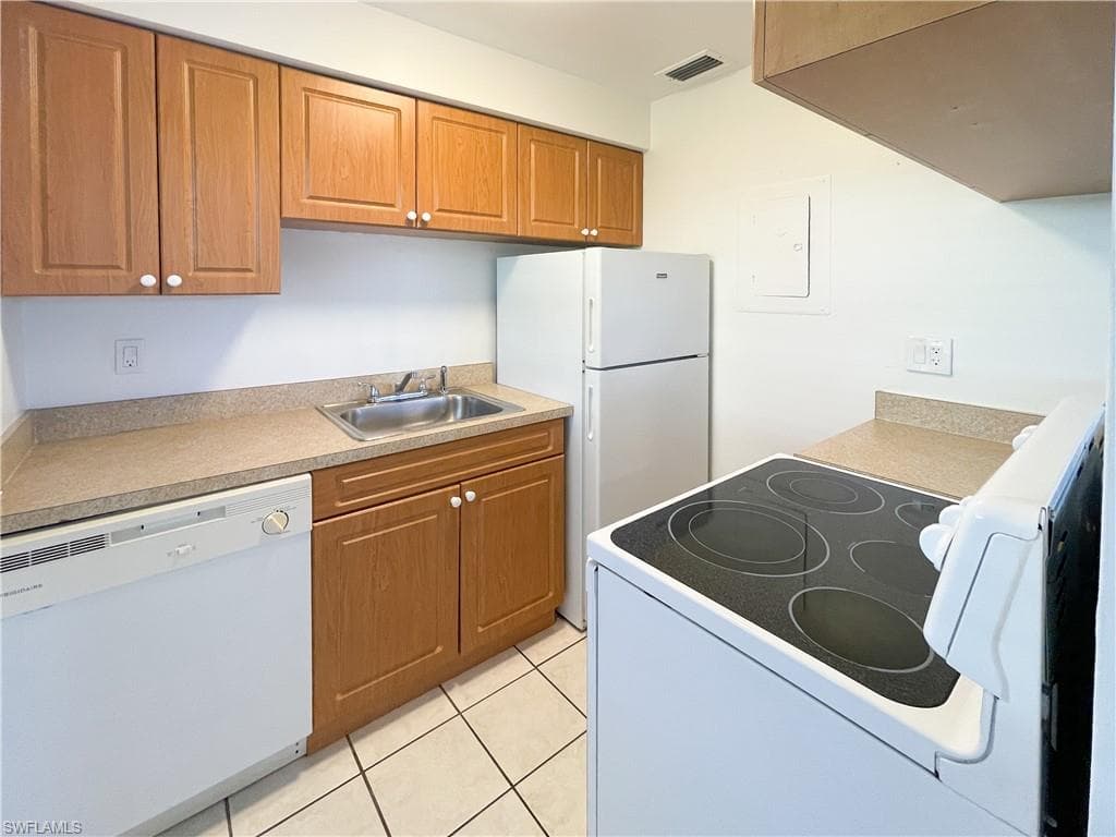 4009 SE 19th AVE 3-4