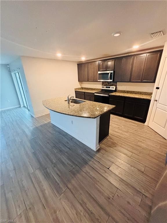 244 Loadstar ST-12