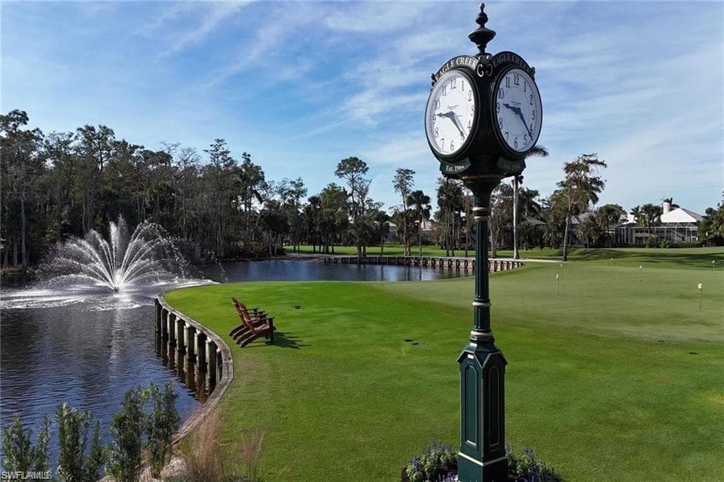 82 Cypress View DR-23