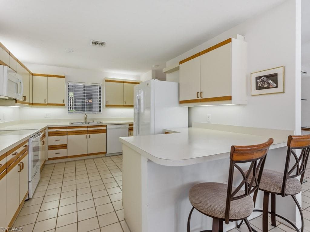 82 Cypress View DR-9