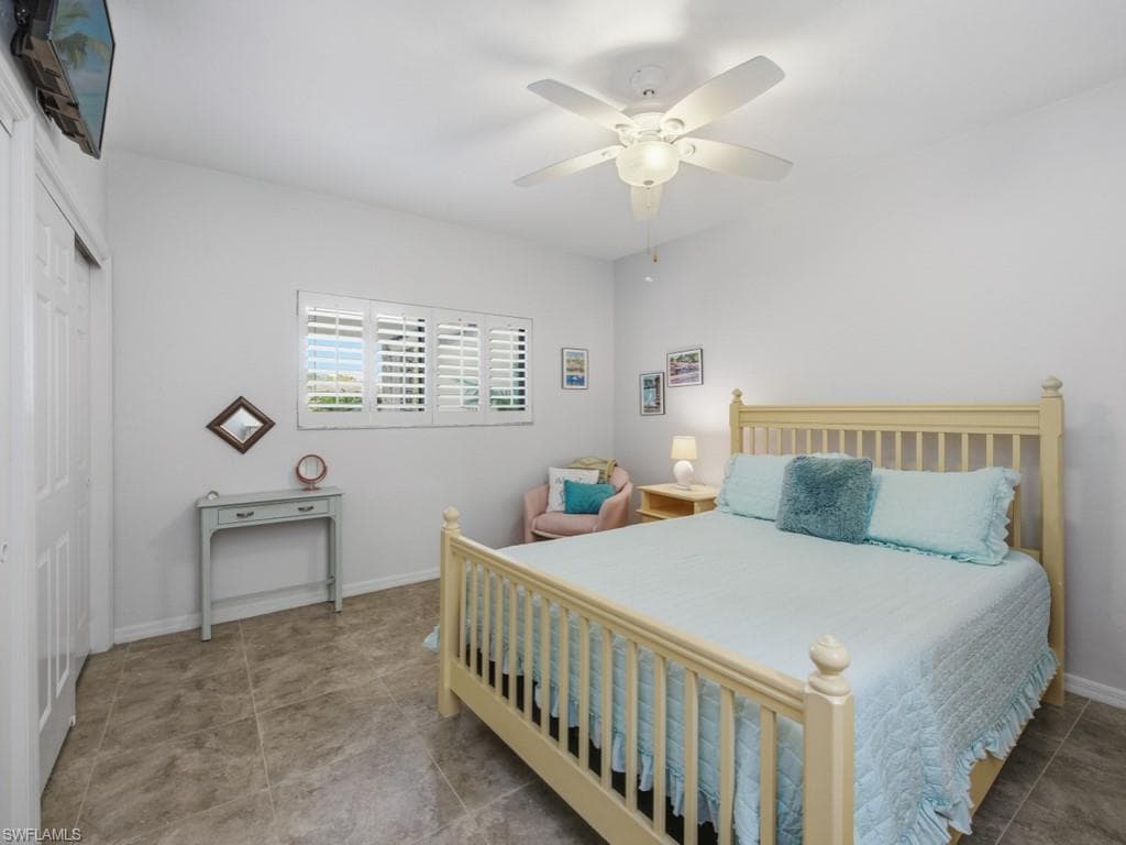 82 Cypress View DR-14