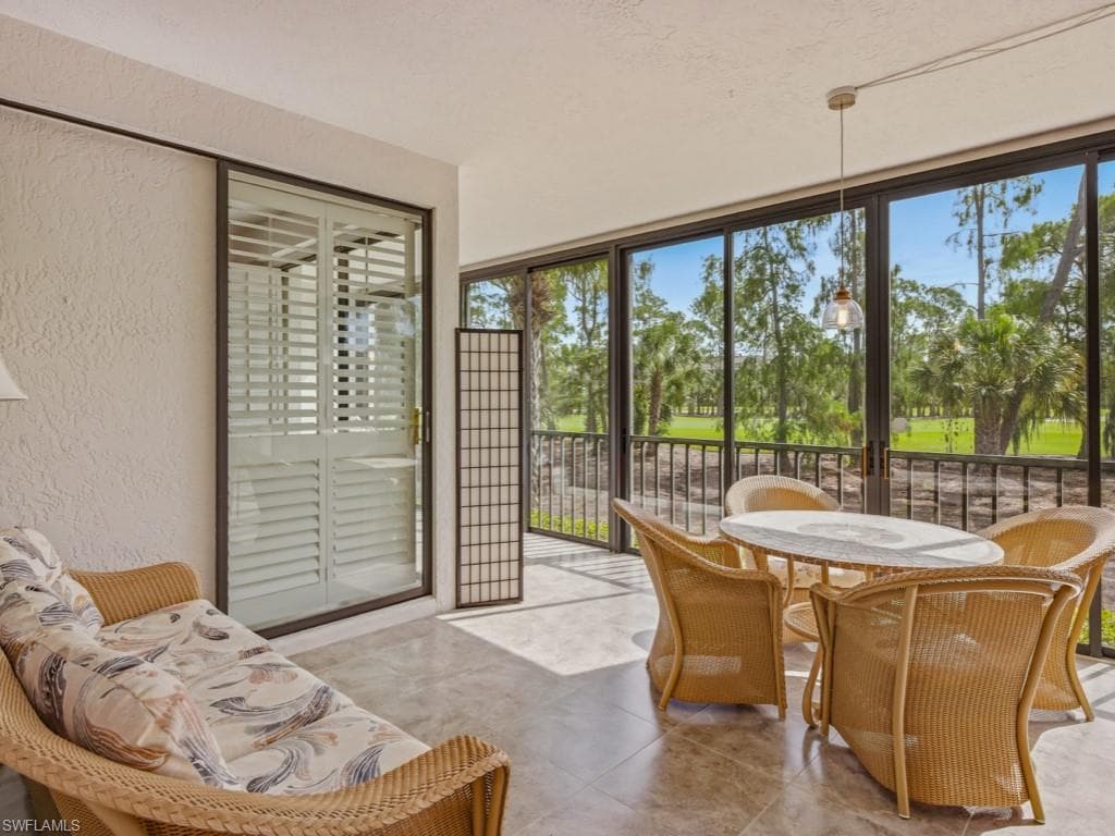 82 Cypress View DR-3