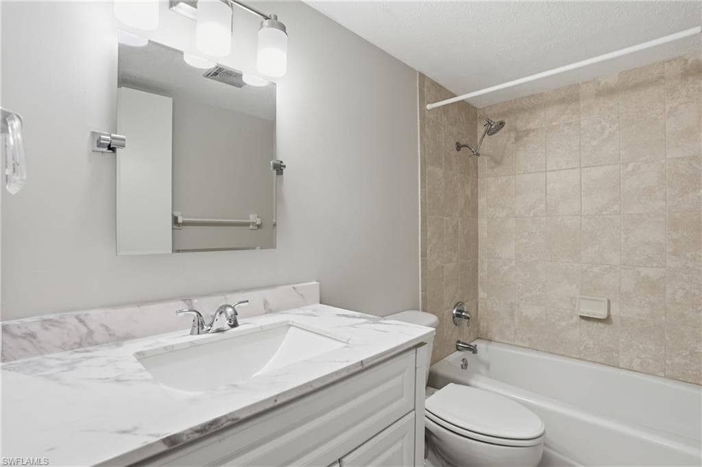 3150 Binnacle DR 106-18