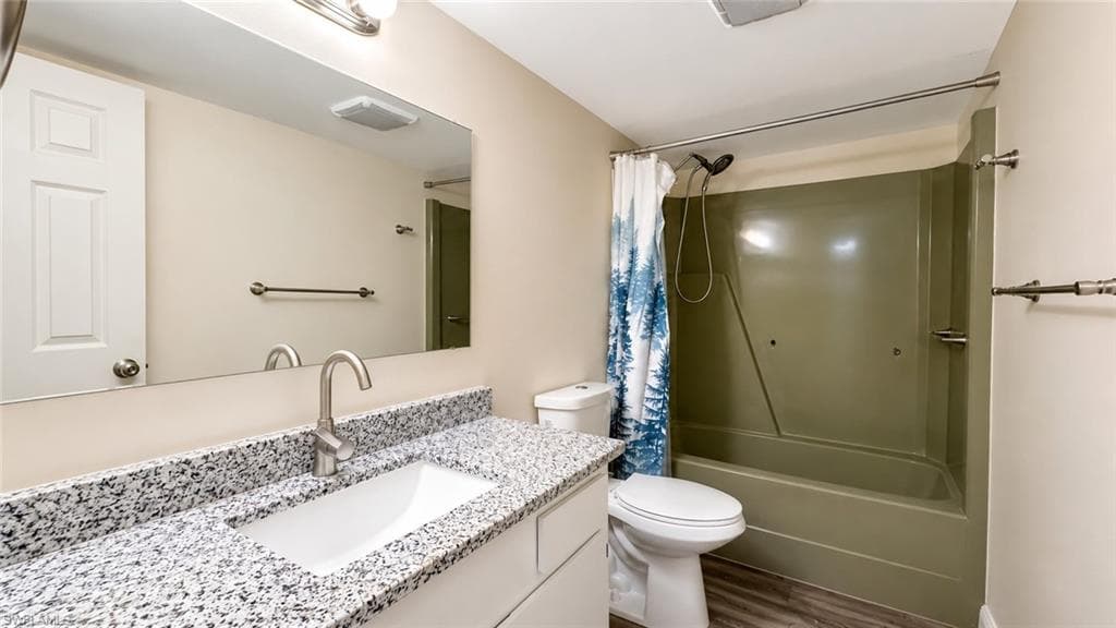 6777 Winkler RD 177-10