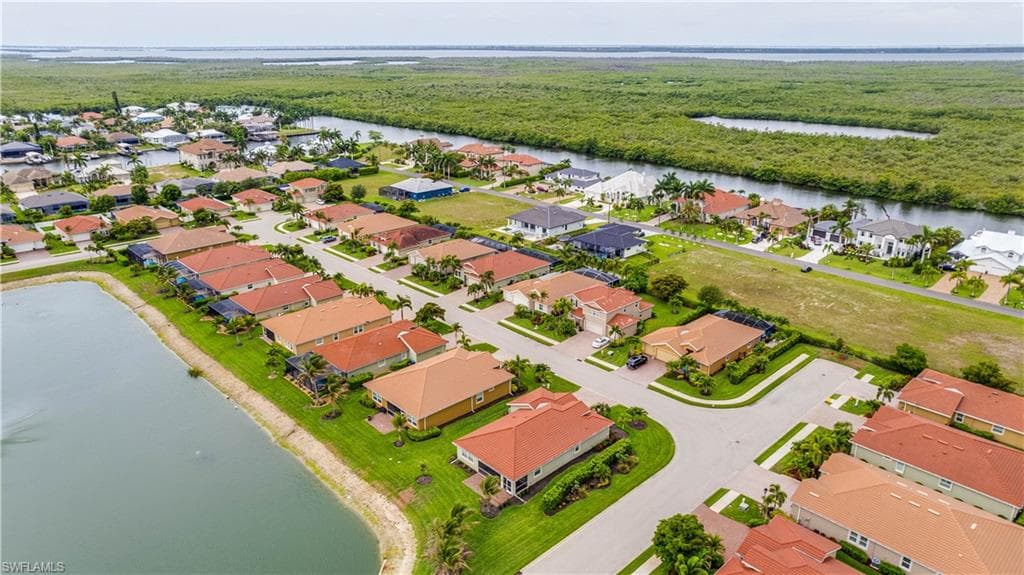 3036 Sunset Pointe CIR-32
