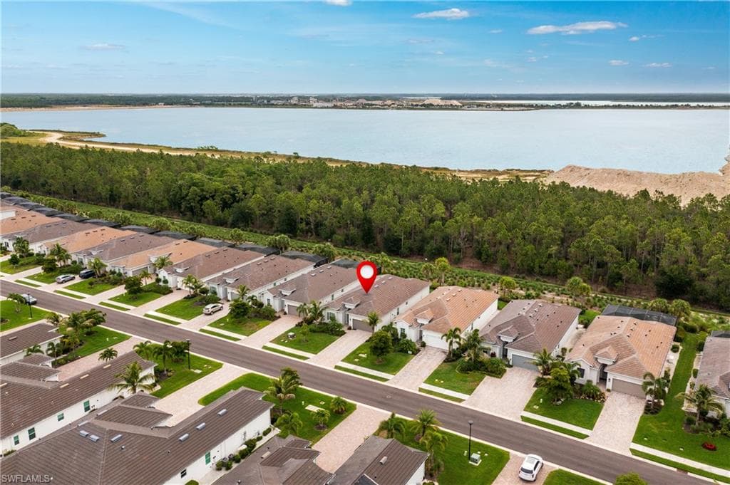 14083 Blue Bay CIR-24