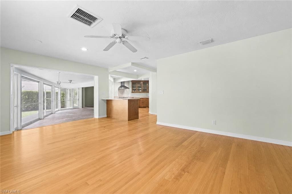 1903 Imperial Golf Co BLVD-6