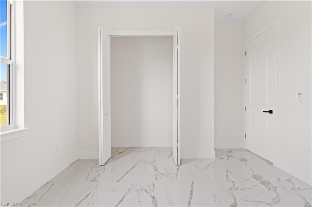 430 Petite AVE-12