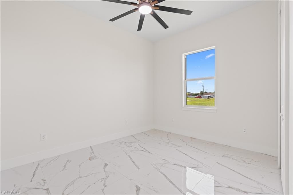 430 Petite AVE-11