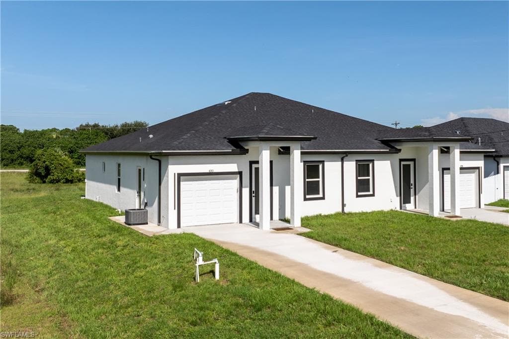430 Petite AVE-4
