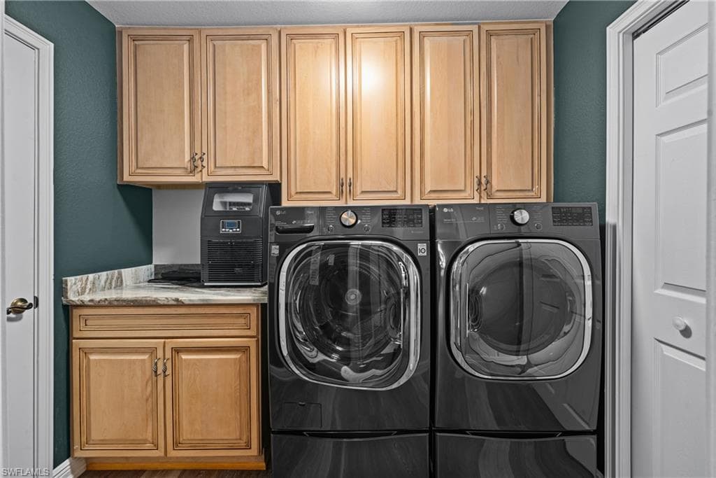 4235 SE 20th PL A405-22
