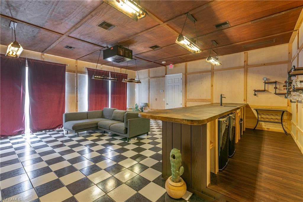 4235 SE 20th PL A405-24