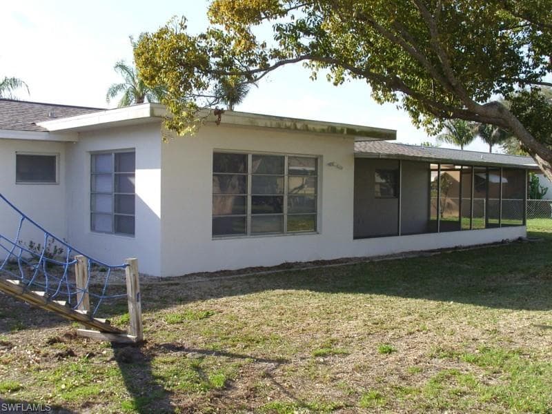 217 Jayview AVE-10
