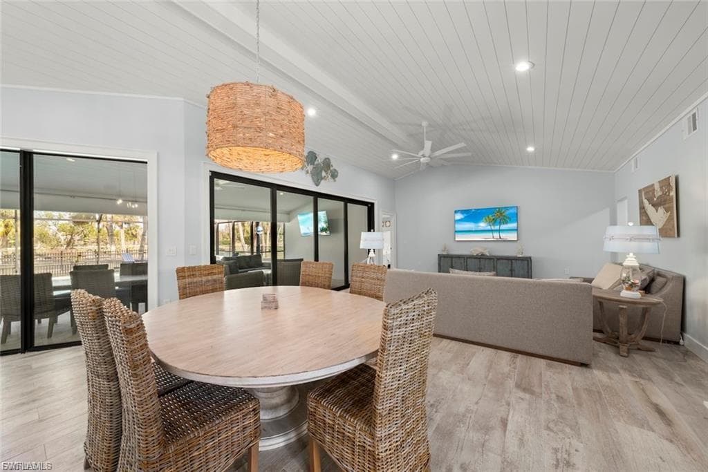 4775 Rue Helene-16