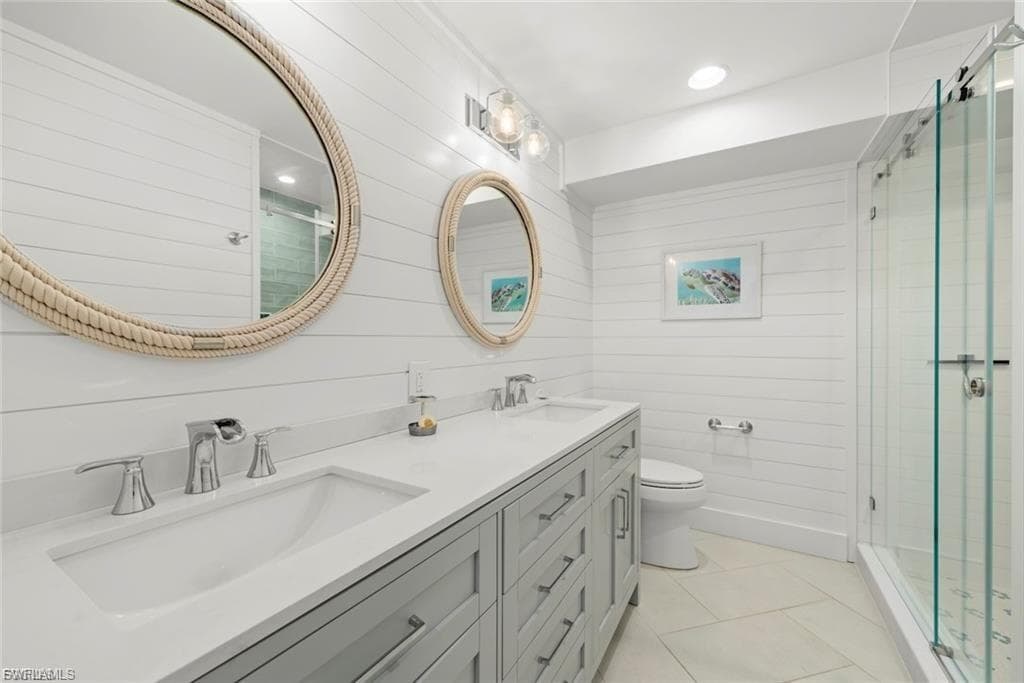 4775 Rue Helene-30