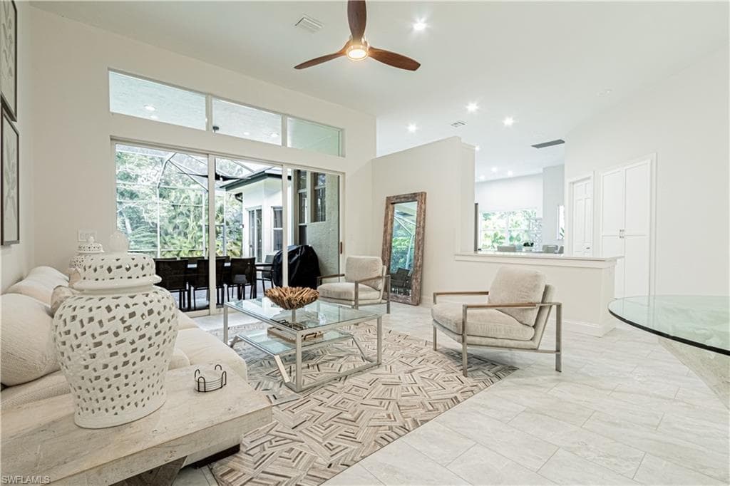 3310 Riverpark CT-5