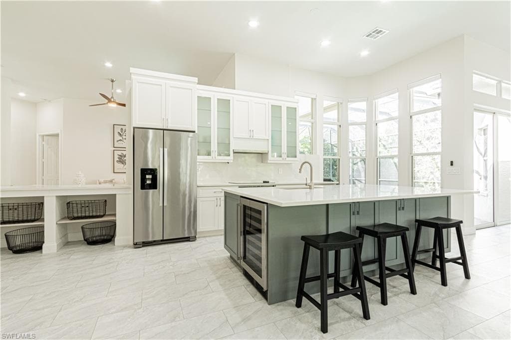 3310 Riverpark CT-11
