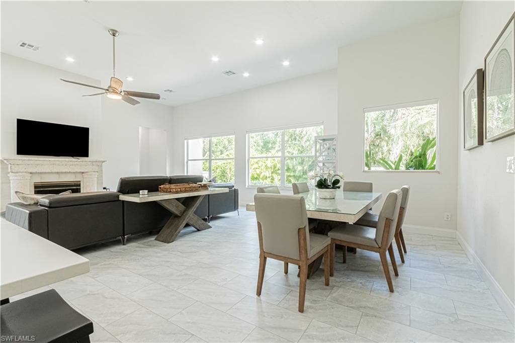 3310 Riverpark CT-13