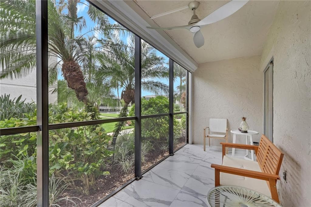 788 Park Shore DR E14-18