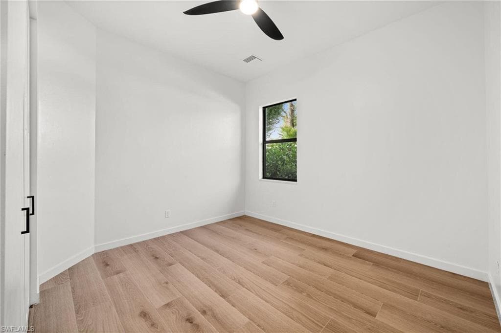 1916 Jefferson AVE-13