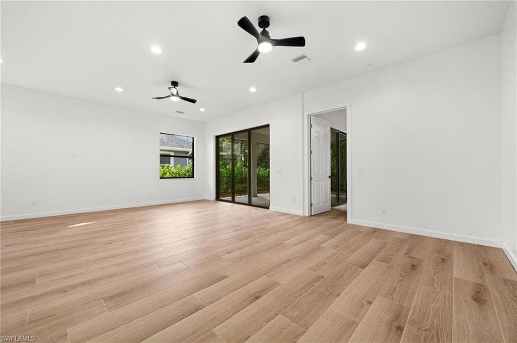1916 Jefferson AVE-17