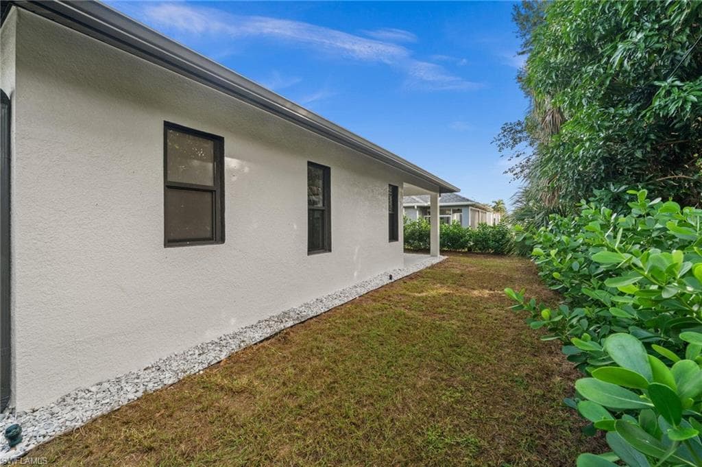 1916 Jefferson AVE-4