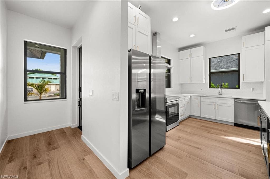 1916 Jefferson AVE-34