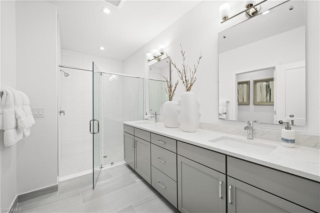 10943 Salt Bay WAY-22