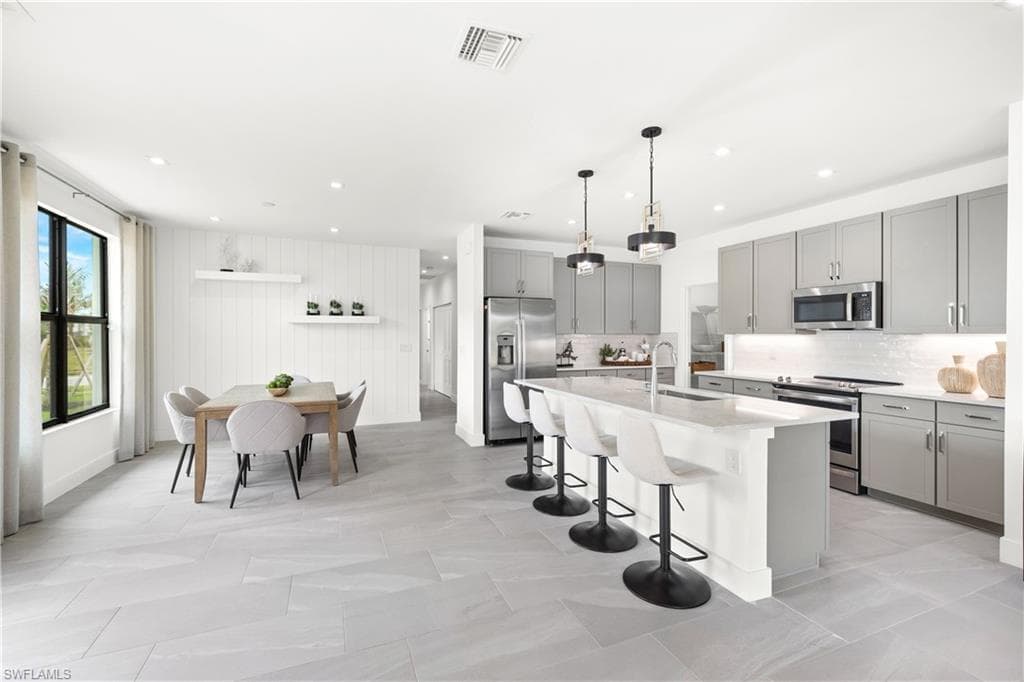 10943 Salt Bay WAY-5