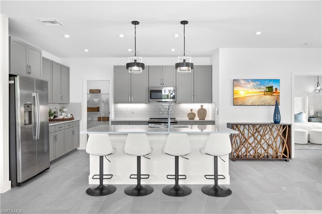 10943 Salt Bay WAY-4