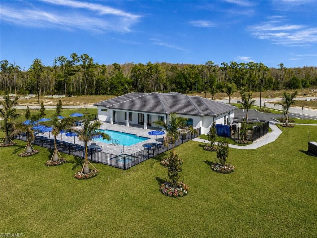 10954 Preachers Cove LN-17