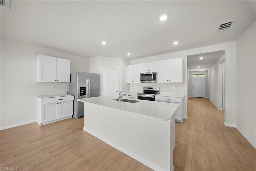 4080 peaceful river LN-11